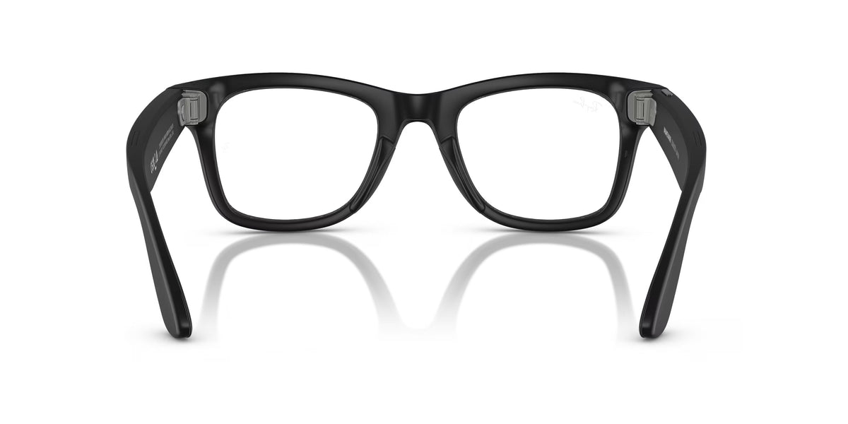 Ray-Ban: Meta Wayfarer - Clear to G15 Green Transitions - Matte Black